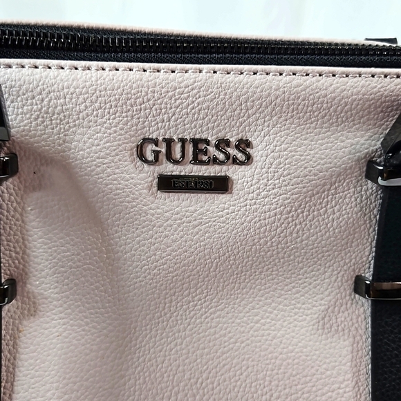 GUESS Pink Satchel & Matching Wristlet - Picture 3 of 9